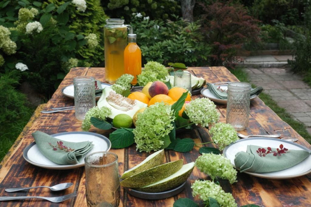 Table nature recevoir proches été