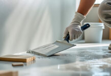 Enduit sur peinture : préparer et réussir l’application facilement apprenez à préparer et appliquer facilement un enduit sur peinture pour une finition parfaite et durable. conseils pratiques et étapes simples pour réussir votre rénovation.